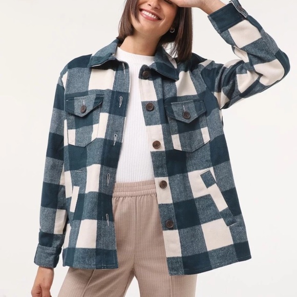 Women’s Gap Plaid Shacket Size M - Picture 8 of 8